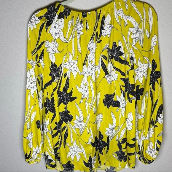 Worthington Yellow, White and Black Floral Skirt - Picture 3 of 5